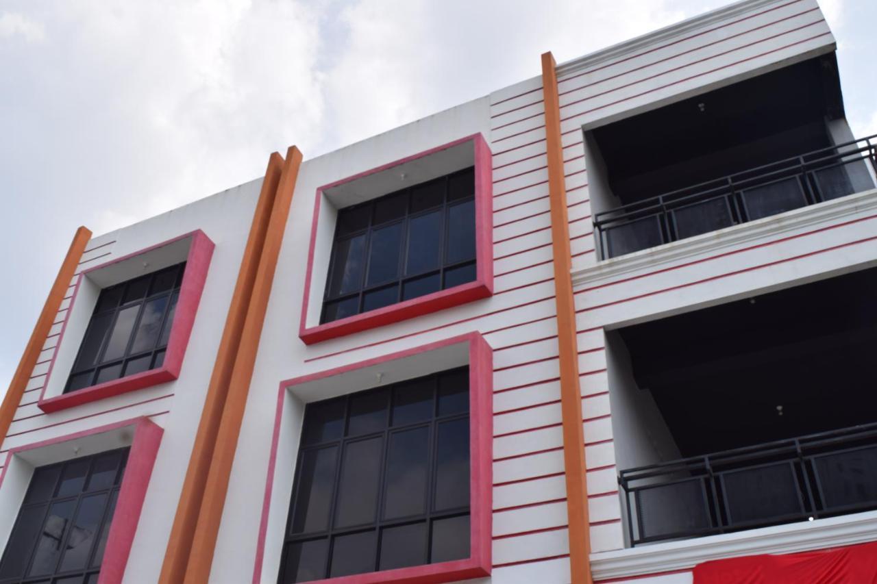 Hotel Sriwijaya 99 ปาเลมบัง ภายนอก รูปภาพ