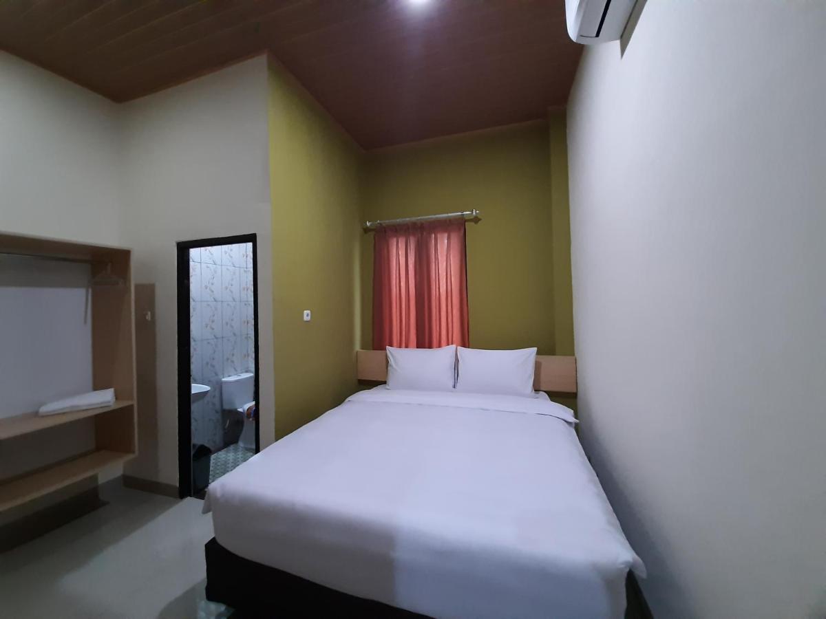 Hotel Sriwijaya 99 ปาเลมบัง ภายนอก รูปภาพ